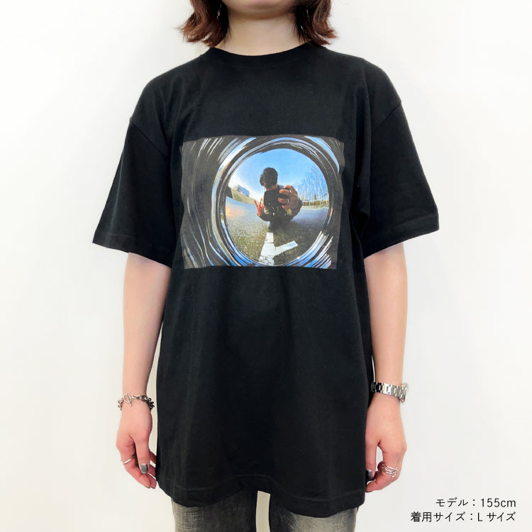 としみつ】30th Birthday photo T-shirt A – 東海オンエア OFFICIAL STORE