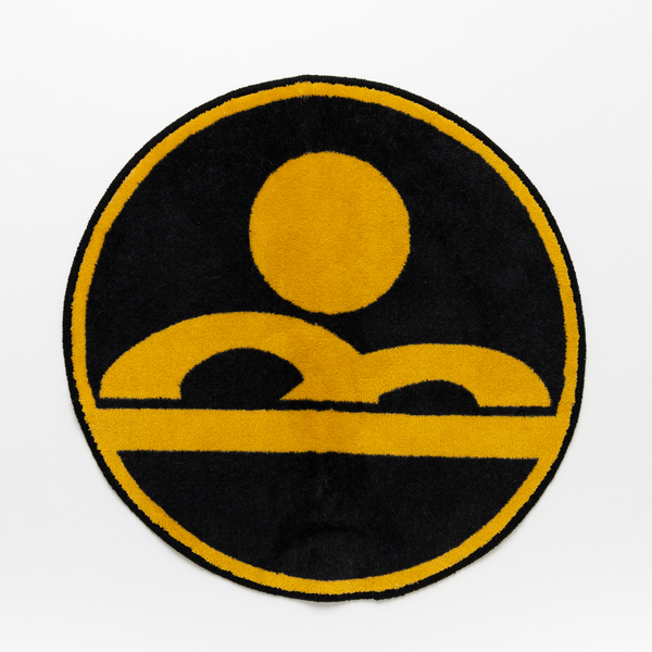 【BARK AT THE MOON】Logo rug